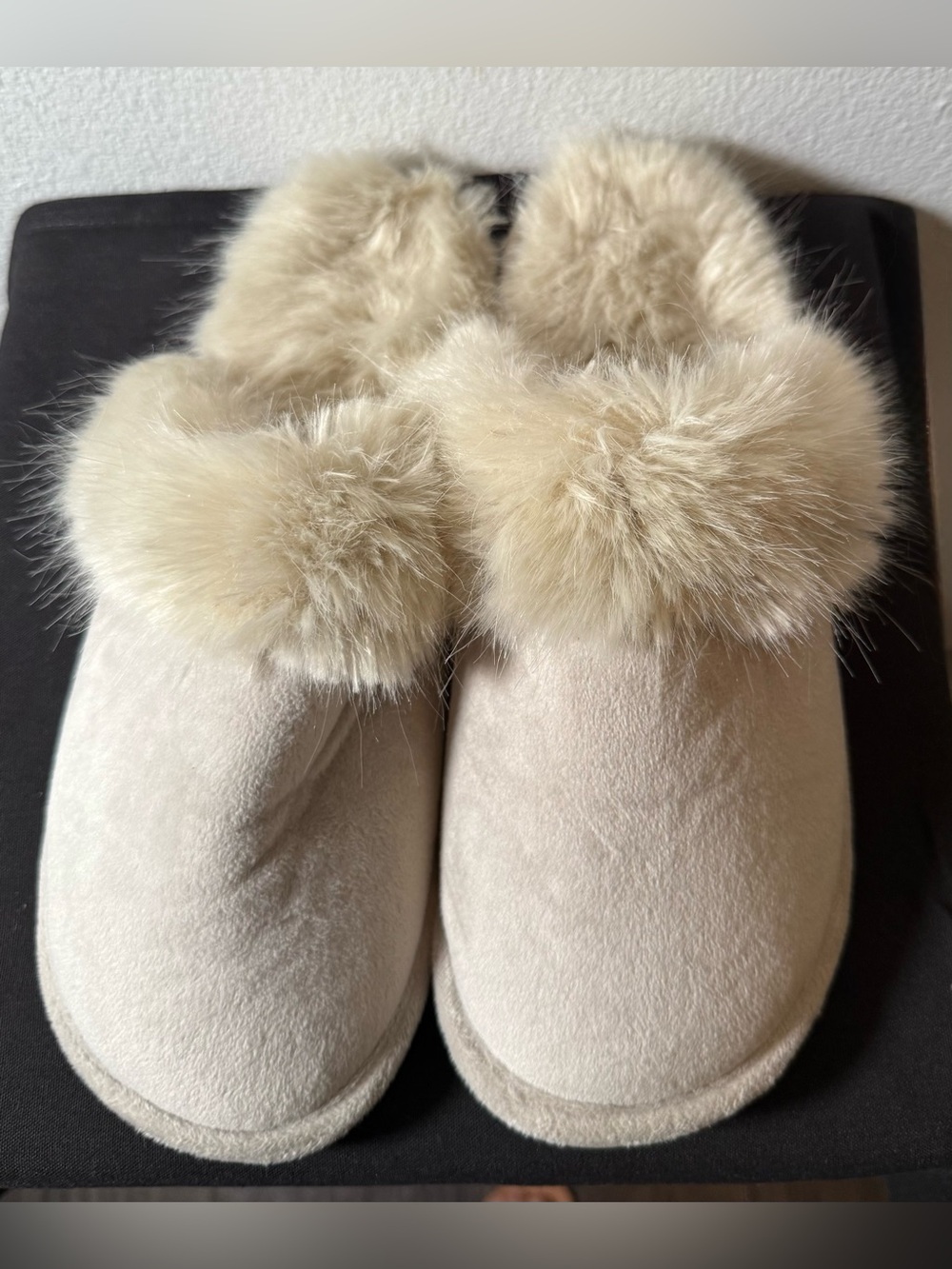 New. RH (Restoration Hardware) Luxe Faux Fur Slippers.